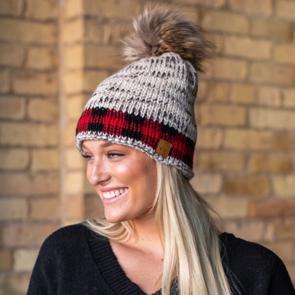 SOLD OUT Red Buffalo Trim Fleece Lined Faux Fur Pom Beanie - Picture 3 of 3